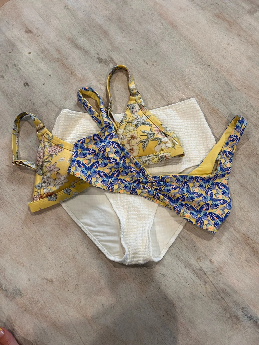 🌼🌊🦋Frankie’s Bikini, aerie, LA Hearts Floral & Butterfly Mix & Match Bikini🦋🌼